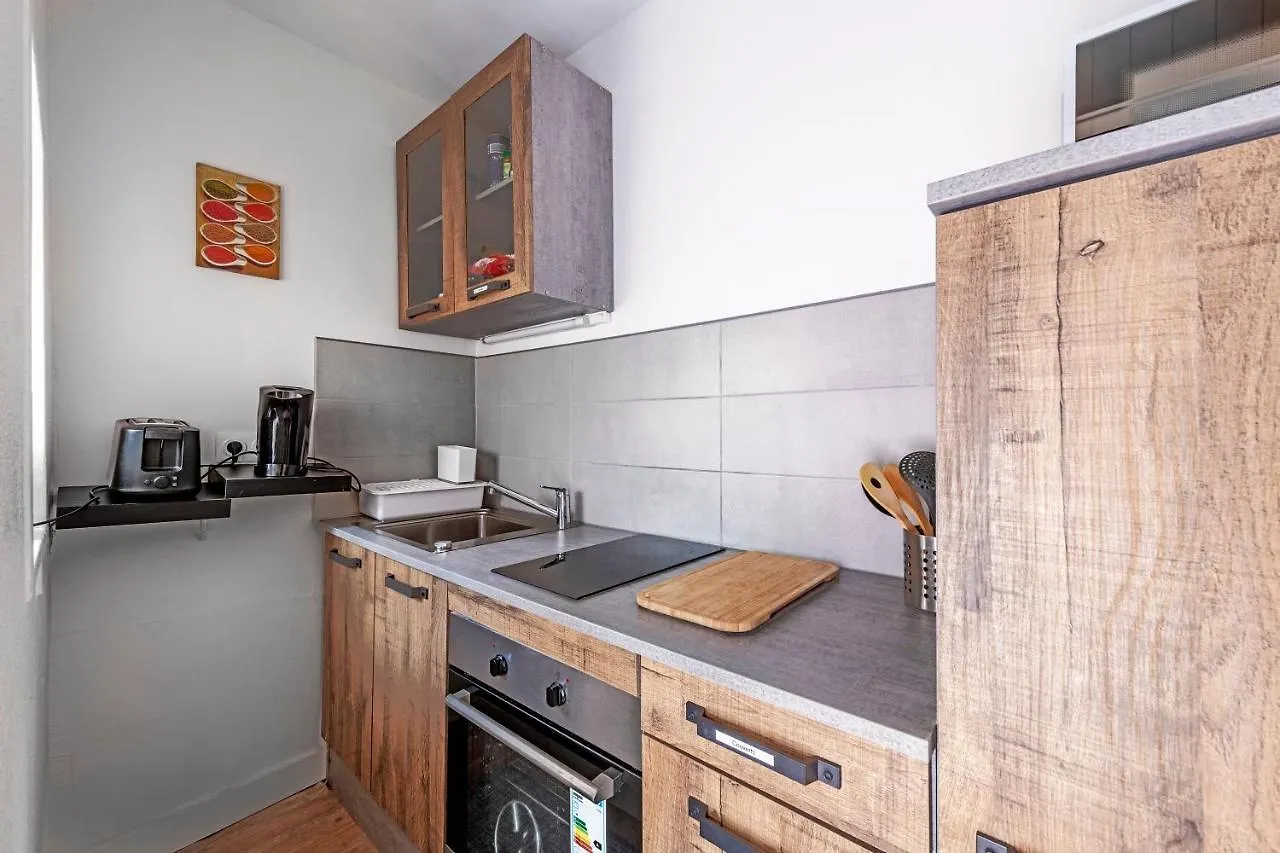 Toute La Loc Bel Appartement Lumineux Halte Du Bout Du Monde - Brest 0*,  France